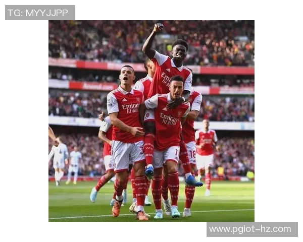 英超激战：那不勒斯险胜波尔图红牌事件引发全场热议