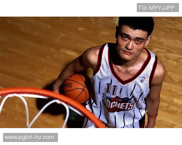 詹姆斯回忆姚明的伟大影响力与中美篮球文化的深厚联系