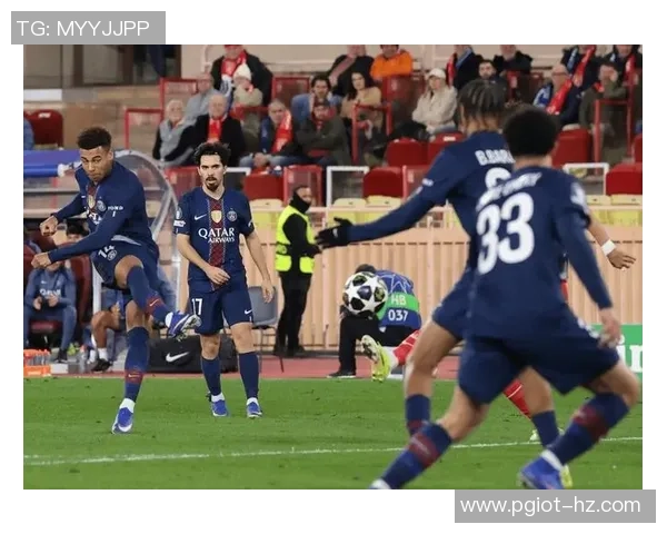 巴黎圣日耳曼友谊赛大胜波尔图点球大战引发全场热烈反响