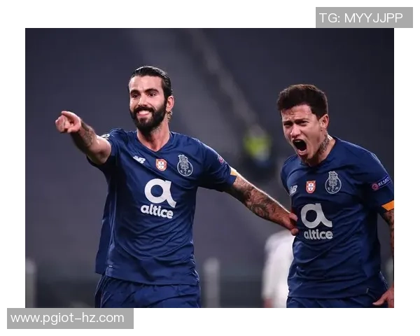 本菲卡友谊赛大胜巴萨3-0赛后点评引发热议与反思